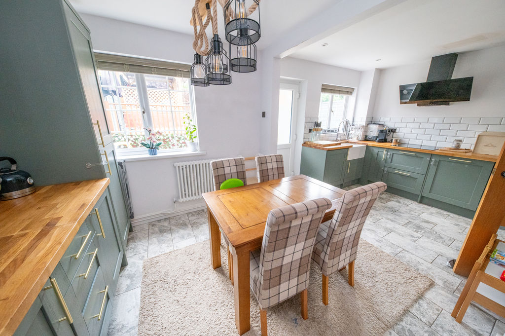 Tamarisk Close